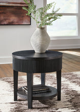 Load image into Gallery viewer, Marstream Round End Table
