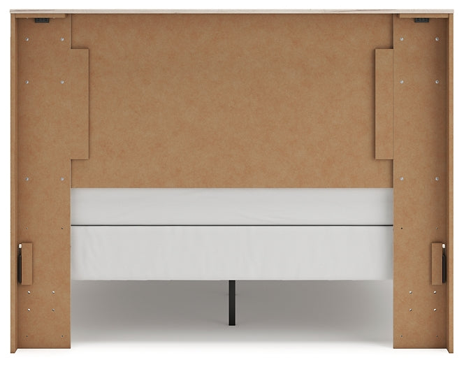 Lawroy Queen Panel Bed with Mirrored Dresser