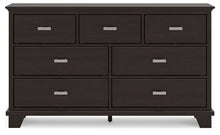 Load image into Gallery viewer, Covetown Twin Panel Bed with Dresser and 2 Nightstands
